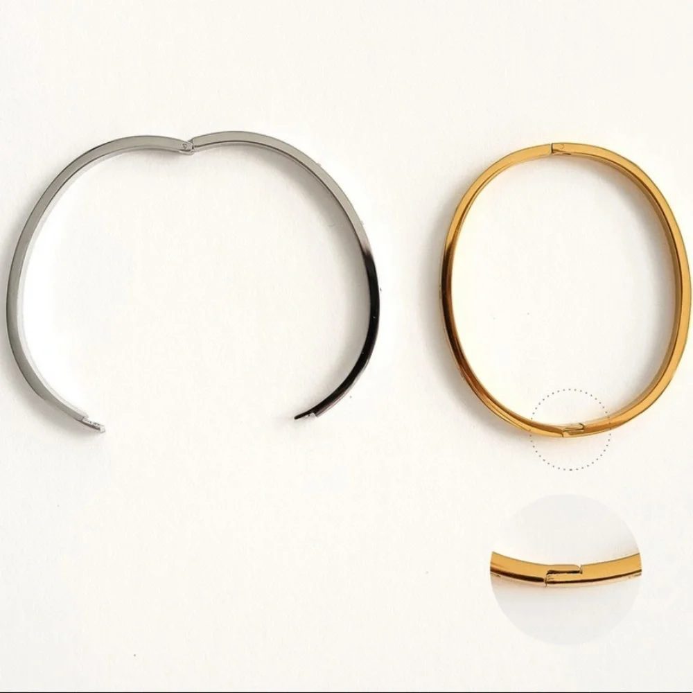 Zirconia Bangle Bracelet | Gold Plated Stainless Steel ( Rose Gold , Gold) - Picture 5 of 7